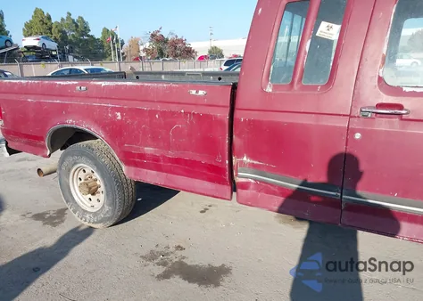 1990 Ford F250 from USA, damaged, VIN 1FTHX25M4LKA38118